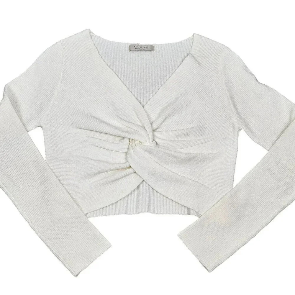 Active USA cropped long sleeve sweater size S White